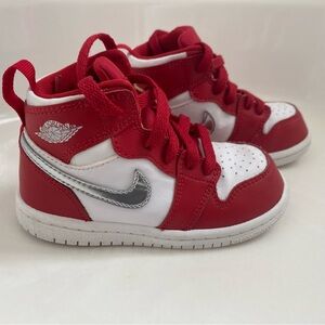 Nike Air Jordan 1 Retro High toddler sneakers in a white,red, silver, 7C